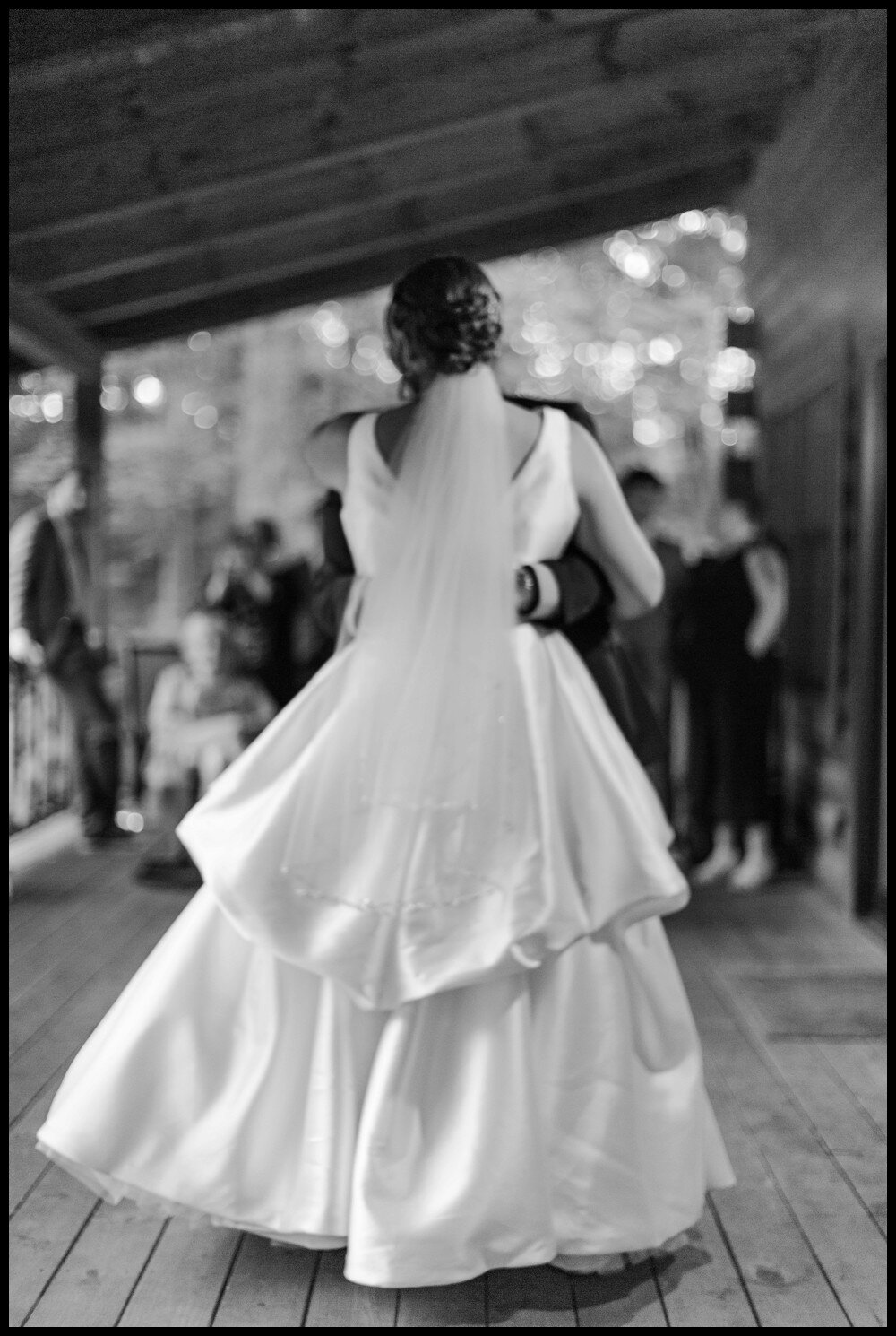 Hocking_Hills_Ohio_Elopement_Micro_Wedding_Photo_ (43).jpg