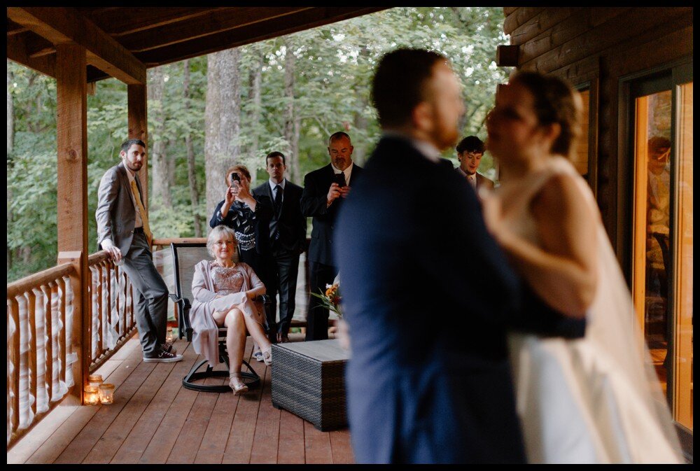 Hocking_Hills_Ohio_Elopement_Micro_Wedding_Photo_ (44).jpg