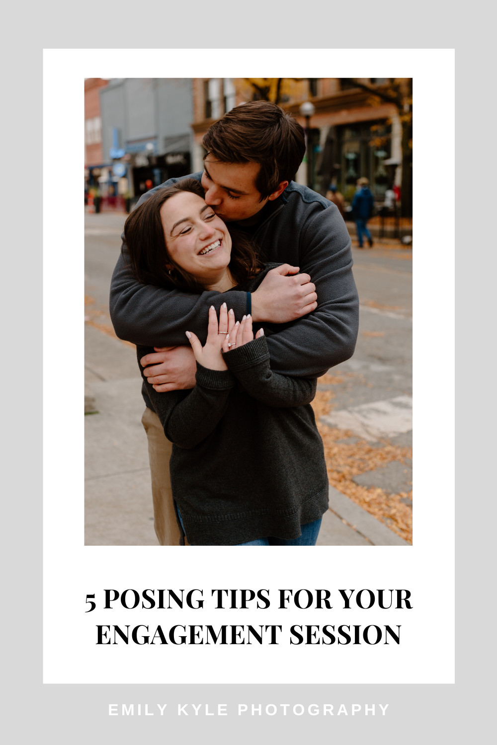 Here a 4 wedding photo thank you gift ideas to say thank you for your parents and family after helping you with the wedding!